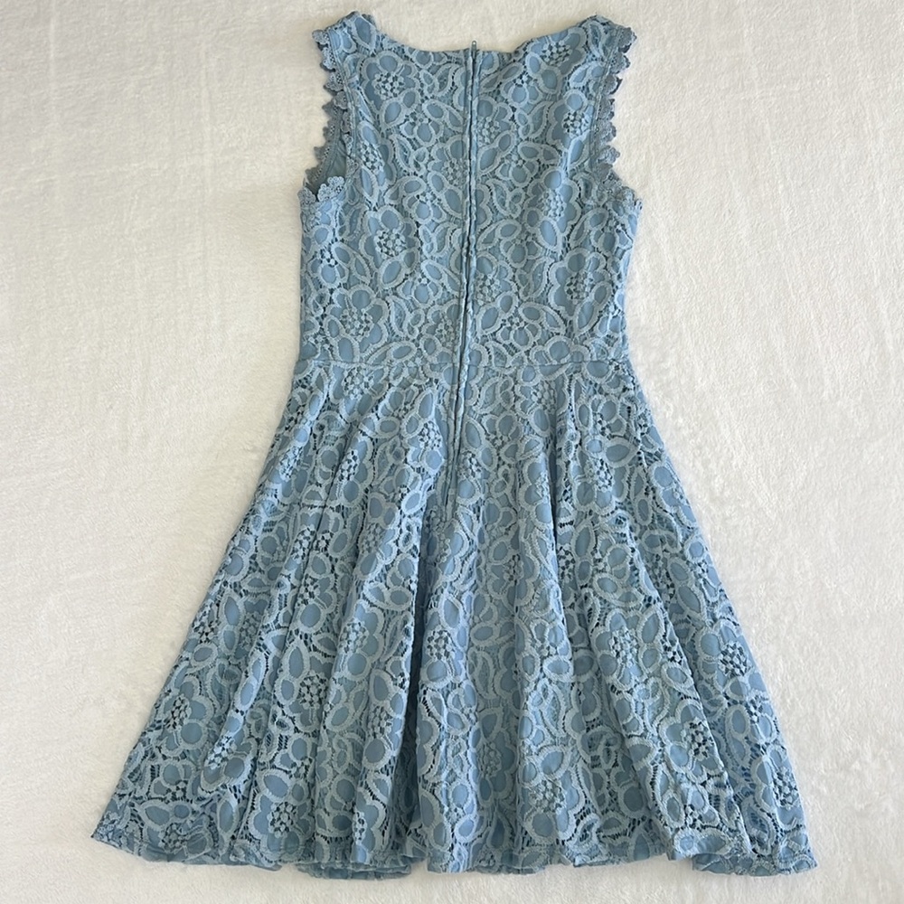 City Vibe Sky Blue Lace Sleeveless Dress - Picture 2 of 4